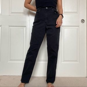 [SOLD] Highwaisted Black Straight Leg Mom Jeans